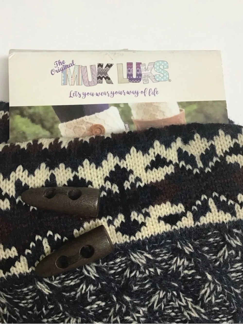 Muk Luks Boot Toppers Knit Cuff Navy Blue Brown Argyle Wood Button Acrylic NEW